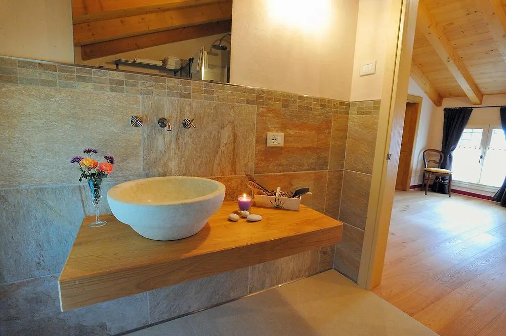 Farm stay Il Maggiociondolo Agriturismo Villa Schio Italy